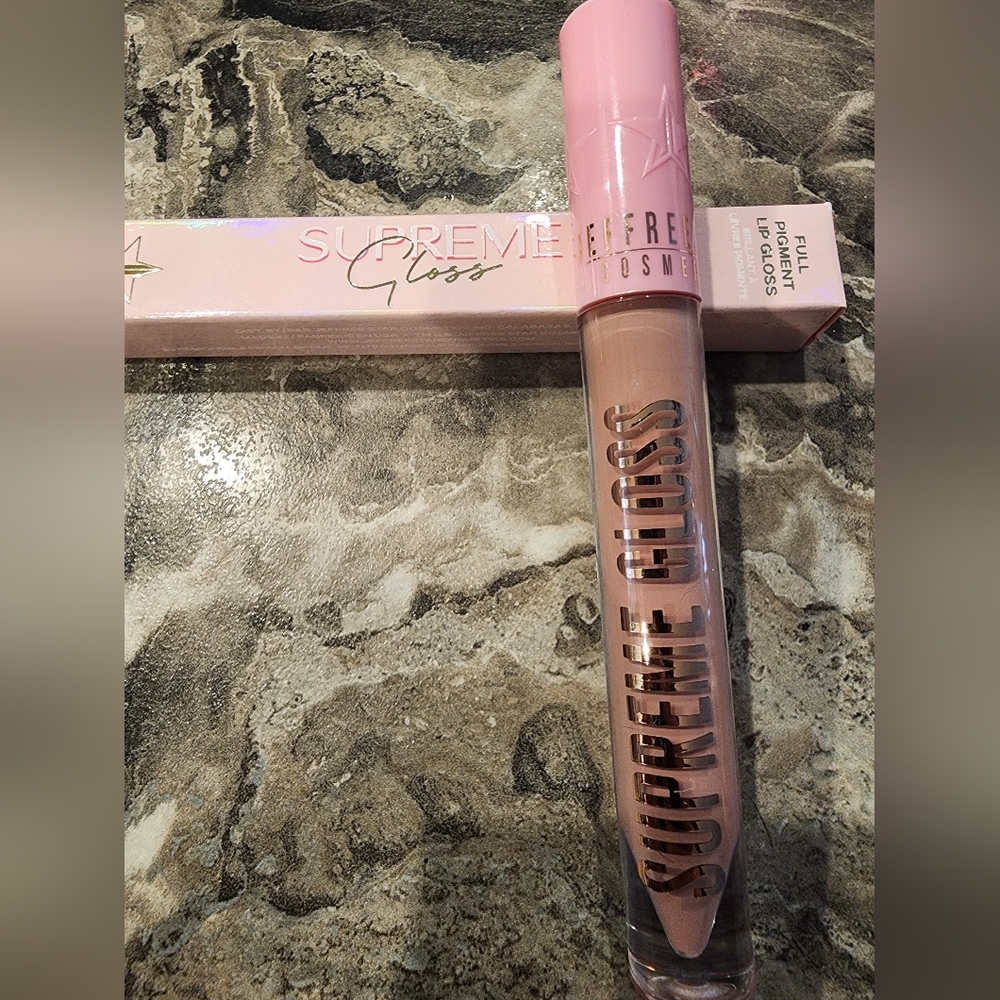 Supreme Gloss Nude Lip Gloss by Jeffrey star
